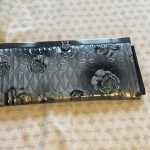 🧓🏼MT floral change purse clutch